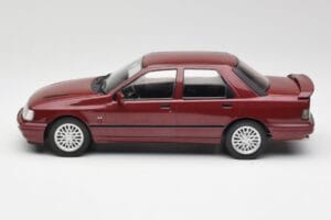 Ford Sierra RS Cosworth 4x4 Rouge MCG 1:18 MCG18354 Métal Moulé — image 3 sur 6