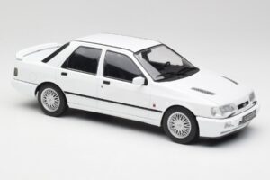 Ford Sierra RS Cosworth 4x4 Blanc MCG 1:18 MCG18353 Métal Moulé — image 4 sur 6