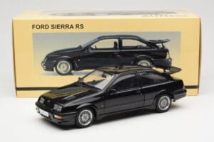Ford Sierra RS Cosworth Noir AUTOart 1:18 72861 Métal Moulé — image 8 sur 8