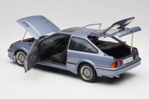 Ford Sierra RS Cosworth Moonstone Bleu AUTOart 1:18 72863 Métal Moulé — image 5 sur 8