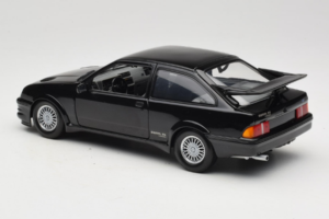 Ford Sierra RS Cosworth Noir Minichamps 1:18 150084001 Métal Moulé — image 7 sur 8