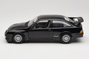 Ford Sierra RS Cosworth Noir Minichamps 1:18 150084001 Métal Moulé — image 4 sur 8