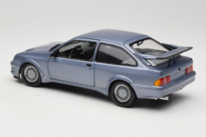 Ford Sierra RS Cosworth Bleu Minichamps 1:18 150084002 Métal Moulé — image 7 sur 8