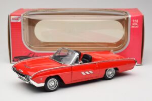 Ford Thunderbird Cabriolet Rouge Anson 1:18 30334 Métal Moulé — image 8 sur 8