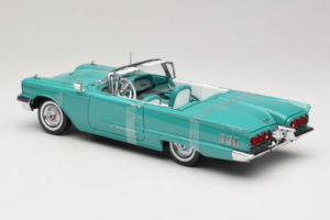 Ford Thunderbird Cabriolet Vert Sun Star 1:18 4315-P1 Métal Moulé — image 5 sur 6