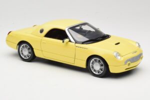 Ford Thunderbird Show Car Jaune Maisto 1:18 50336 Métal Moulé — image 6 sur 8