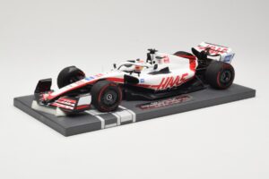 Haas VF-22 #20 K. Magnussen Bahrain GP 2022 Minichamps 1:18 117220120 Métal Moulé — image 2 sur 6