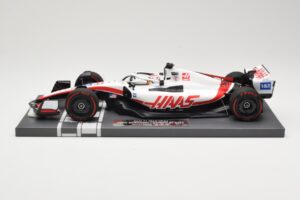 Haas VF-22 #20 K. Magnussen Bahrain GP 2022 Minichamps 1:18 117220120 Métal Moulé
