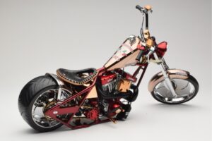 Harley-Davidson West Coast Choppers Diablo Soft Tail Or Rouge Minichamps 1:5 JJ04-05-03 Métal Moulé — image 2 sur 6