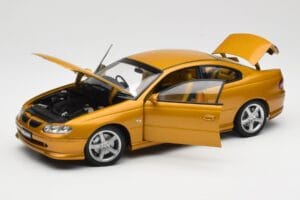 Holden Coupe 60 Concept Metallic Gold AUTOart 1:18 73432 Métal Moulé — image 2 sur 8