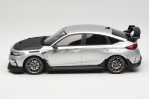 Honda Civic Type R FL5 Mugen Matte Silver Otto 1:18 OT1133 Résine — image 3 sur 6