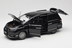 Honda Elysion Bleu Foncé OEM 1:18 26701 Métal Moulé — image 2 sur 8