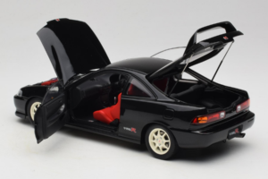 Honda Integra Type R DC2 Pre-Facelift Flamenco Black Pearl MotorHelix 1:18 M85203 Métal Moulé — image 5 sur 8
