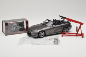 Honda S2000 AP2 Type S Moon Rock Metallic MotorHelix 1:18 M85111 Métal Moulé — image 2 sur 9