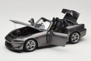 Honda S2000 AP2 Type S Moon Rock Metallic MotorHelix 1:18 M85111 Métal Moulé — image 3 sur 9