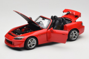 Honda S2000 AP2 Type S New Formula Red MotorHelix 1:18 M85112 Métal Moulé — image 3 sur 9