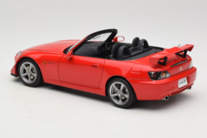 Honda S2000 AP2 Type S New Formula Red MotorHelix 1:18 M85112 Métal Moulé — image 8 sur 9