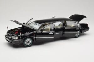 Hongqi Qijian CA7460 FAW 1:18 139940 Métal Moulé — image 2 sur 8