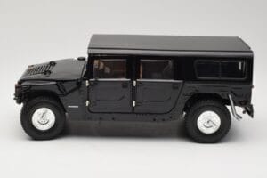 Hummer H1 Hard Top Noir Exoto 1:18 01803 Métal Moulé — image 4 sur 8