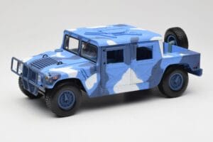 Hummer H1 Humvee Bleu & Blanc Motormax 1:18 73157 Métal Moulé