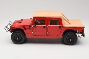 Hummer H1 Soft Top Rouge Exoto 1:18 01805 Métal Moulé — image 4 sur 8