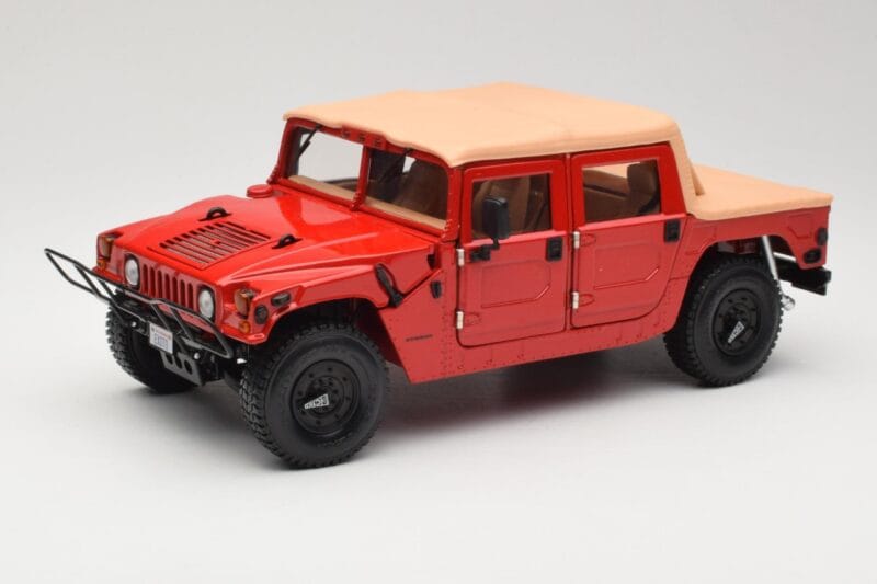 Hummer H1 Soft Top Rouge Exoto 1:18 01805 Métal Moulé