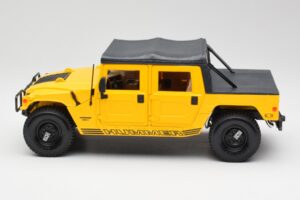 Hummer H1 Soft Top Jaune Maisto 1:18 56041 Métal Moulé — image 4 sur 8