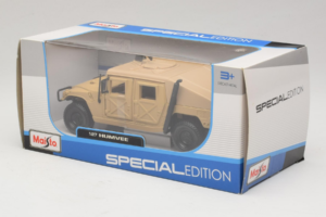 AM General Humvee Military Maisto 1:27 31974 Métal Moulé — image 3 sur 3