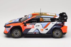 Hyundai i20 N Rally1 #11 Hyundai Shell Mobis WRT T. Neuville / M. Wydaeghe Rally Poland 2024 IXO 1:18 18RMC214 Métal Moulé — image 5 sur 6