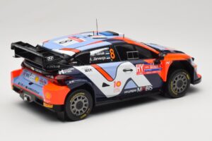 Hyundai i20 N Rally1 #8 Hyundai Shell Mobis WRT O. Tanak / M. Jarveoja Rally Chile 2024 IXO 1:18 18RMC223 Métal Moulé — image 2 sur 6