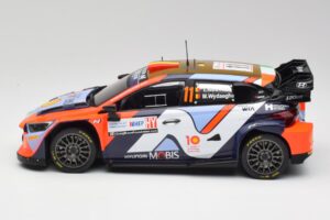 Hyundai i20 N Rally1 #11 T. Neuville / M. Wydaeghe Rally Croatia 2024 IXO 1:18 18RMC203 Métal Moulé — image 3 sur 6