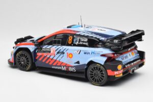 Hyundai i20 N Rally1 WRC #8 O. Tänak / M. Järveoja Rally Monte Carlo Night Version 2024 IXO 1:18 18RMC195 Métal Moulé — image 5 sur 6