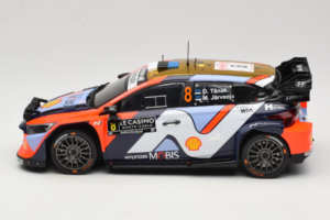 Hyundai i20 N WRC #16 A. Fourmaux / A. Coria Rally Monte Carlo Night Version 2025 IXO 1:18 18RMC230B Métal Moulé — image 3 sur 6