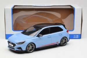 Hyundai i30 N Bleu Clair MCG 1:18 MCG18503 Métal Moulé — image 6 sur 6