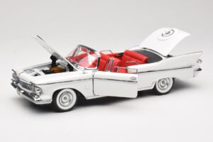 Imperial Crown Cabriolet Blanc Road Signature 1:18 20138 Métal Moulé — image 2 sur 8