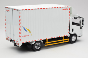 Isuzu Gulf Truck OEM 1:18 ISUZU001 Métal Moulé — image 3 sur 8