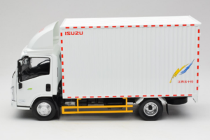 Isuzu Gulf Truck OEM 1:18 ISUZU001 Métal Moulé — image 4 sur 8