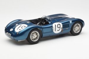 Jaguar C-Type #19 J. Stewart Ecurie Ecosse Goodwood Members Meeting 1954 CMC 1:18 M-192 Métal Moulé — image 2 sur 6
