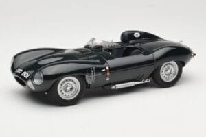 Jaguar D-Type Short Nose Vert AUTOart 1:18 73561 Métal Moulé