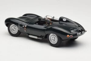 Jaguar D-Type Short Nose Vert AUTOart 1:18 73561 Métal Moulé — image 5 sur 6