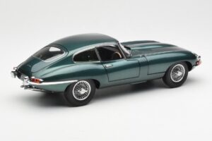 Jaguar E-Type 3.8 Series 1 Vert Foncé Kyosho 1:18 08954DG Métal Moulé — image 3 sur 8