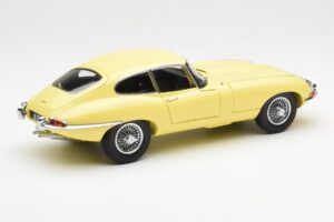 Jaguar E-Type 3.8 Series 1 Jaune Clair Kyosho 1:18 08954LY Métal Moulé — image 3 sur 8