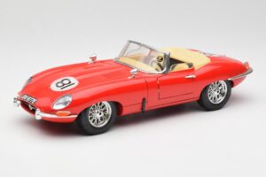 Jaguar E-Type Cabriolet Rouge Bburago 1:18 3016 Métal Moulé