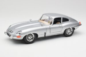 Jaguar E-Type Series 1 Argent Bburago 1:18 3018-M2 Métal Moulé
