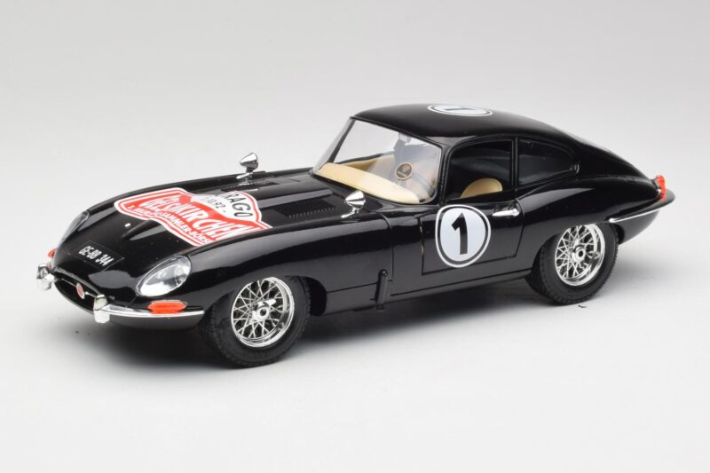 Jaguar E-Type Series 1 #1 British Racing Green Bburago 1:18 3018-M3 Métal Moulé