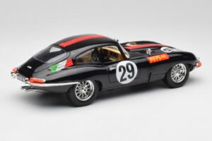 Jaguar E-Type #29 Noir Bburago 1:18 3018-M4 Métal Moulé — image 3 sur 8