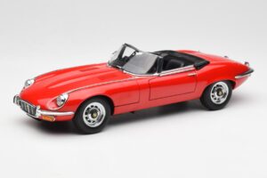 Jaguar E-Type Roadster Series III V12 Rouge AUTOart 1:18 73523 Métal Moulé
