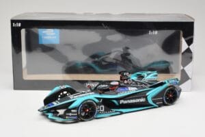 Jaguar I-Type 3 Panasonic Jaguar Racing #20 M. Evans Formula E Season 5 2019 Minichamps 1:18 114180020 Métal Moulé — image 6 sur 6