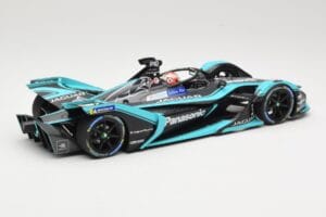 Jaguar I-Type 3 Panasonic Jaguar Racing #3 N. Piquet Jr. Formula E Season 5 2019 Minichamps 1:18 114180003 Métal Moulé — image 2 sur 6