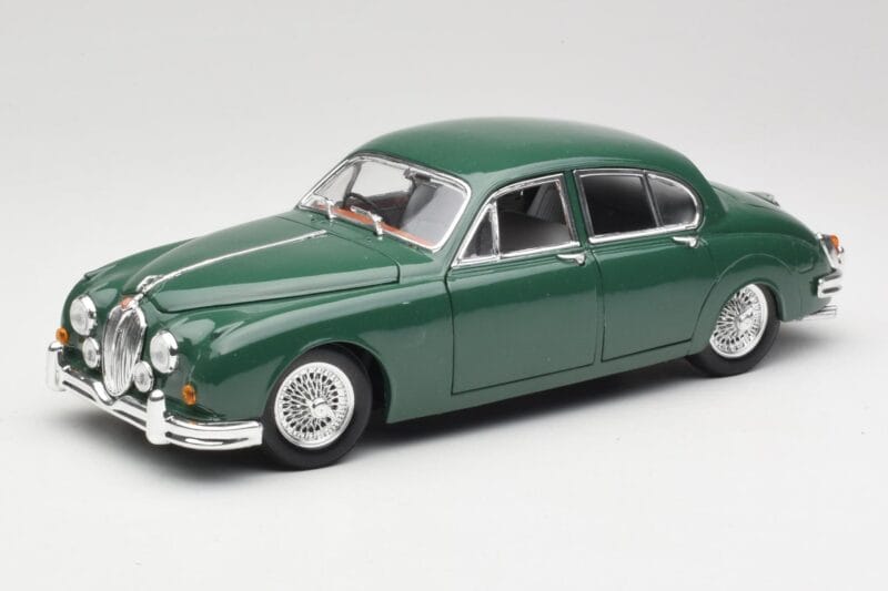 Jaguar Mark II British Racing Vert & Intérieur Bleu Maisto 1:18 59001 Métal Moulé